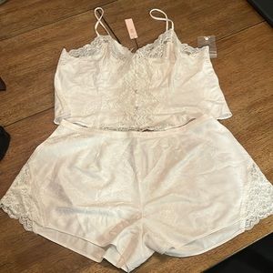 White Victoria’s Secret lace pajama/lingerie set. Size Large. Never worn.